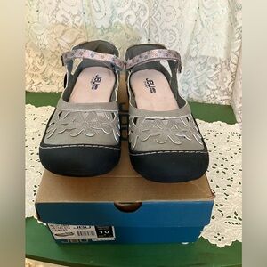 NIB Wildflowers Cement Gray Jambu Sandals Shoes Women 10 Boho Mary Jane Vegan